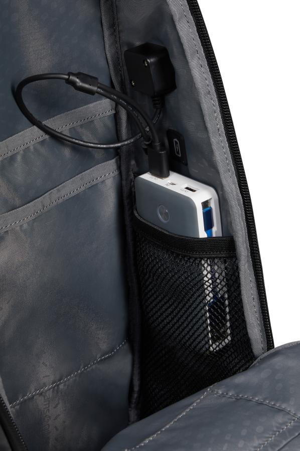 Mochila para Portátil 15.6" M c/ USB Preto - Ecodiver | Samsonite